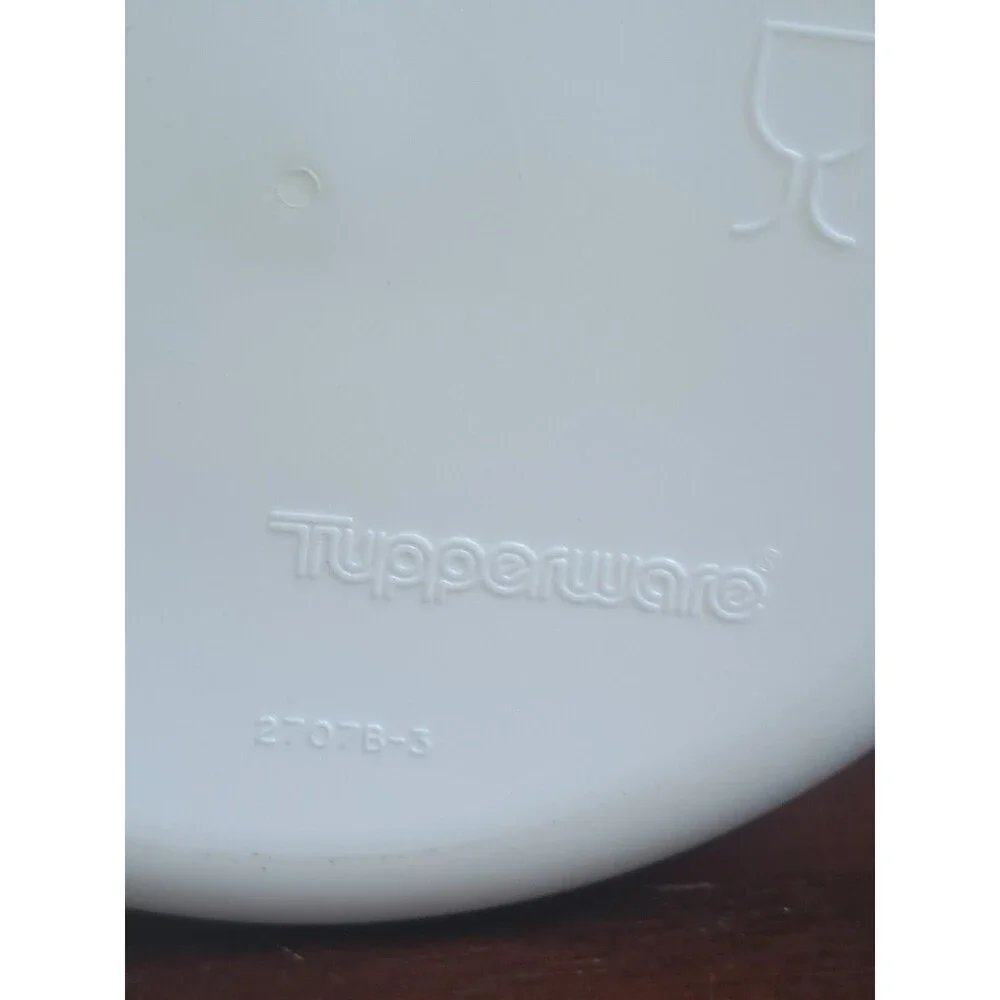 Vtg Tupperware One Touch Cannister White With Hunter Green Lid 2707B-3